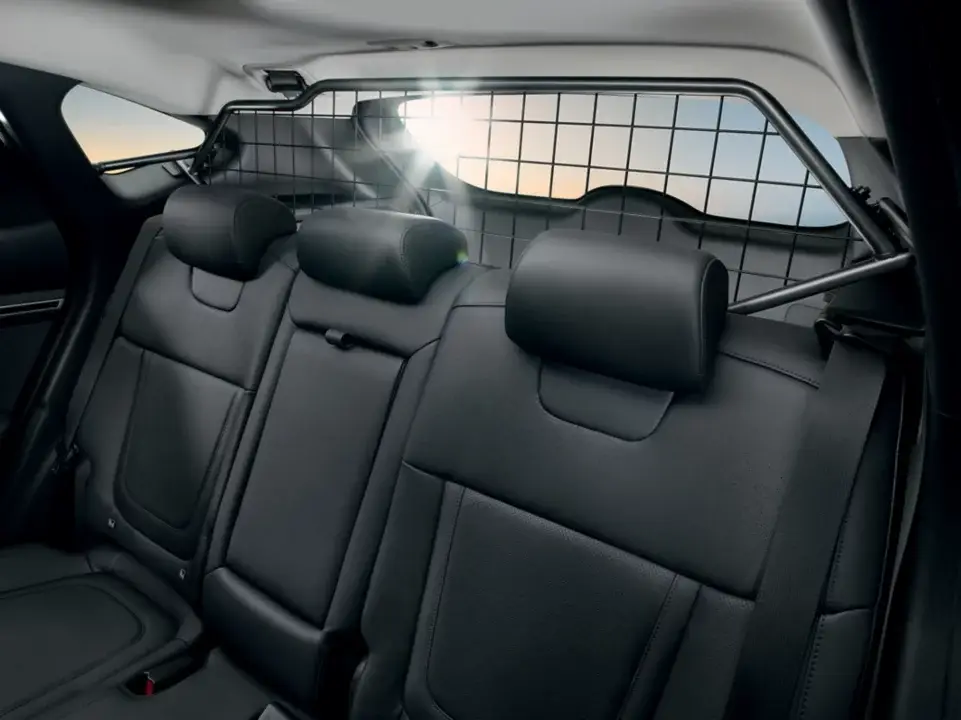 Hyundai Kofferraumtrenngitter für Sicherheit und Organisation unterwegs.