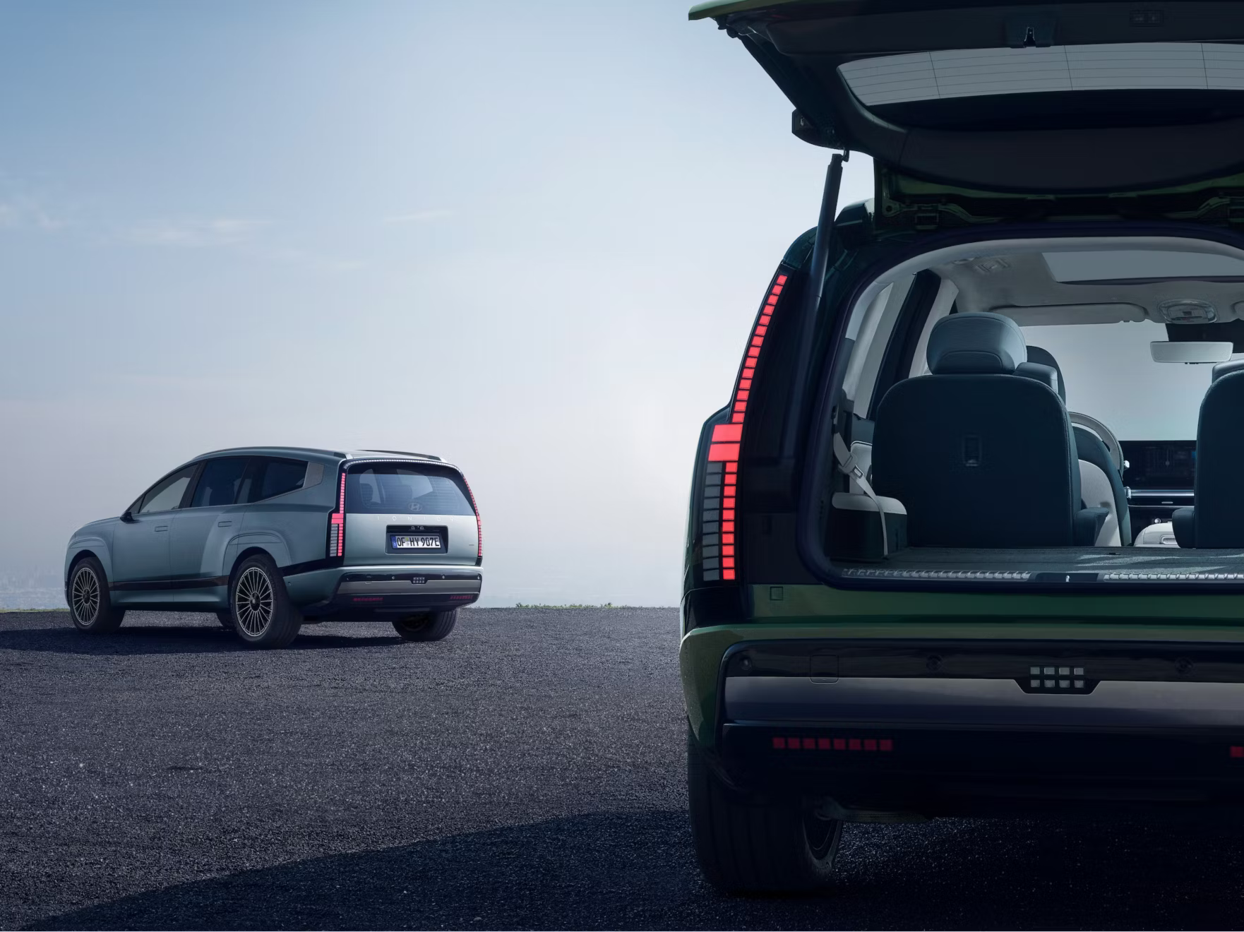 Hyundai_IONIQ-9_Exterior_Tailgate-open_EU_09_4x3