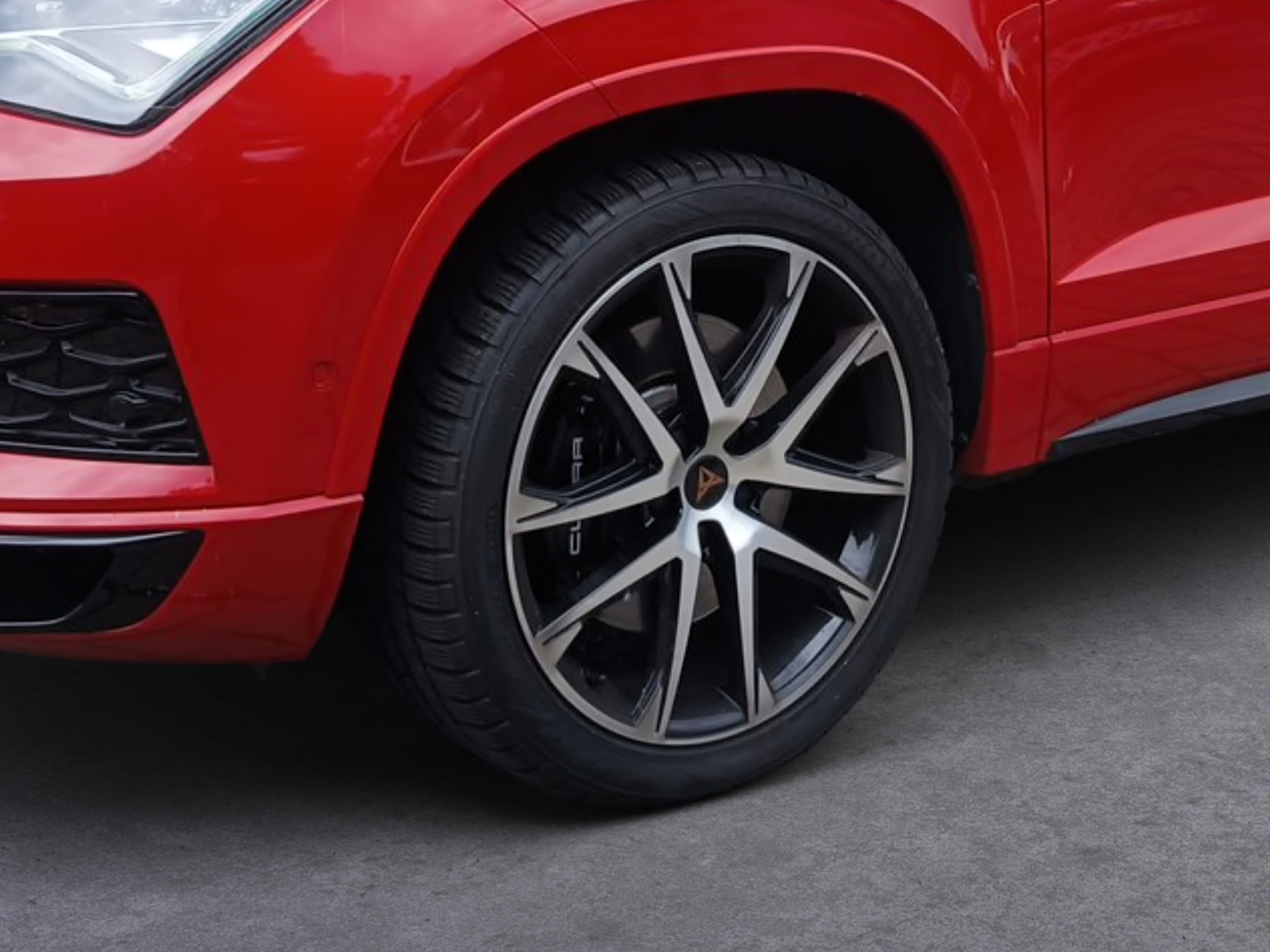 CUPRA Ateca 2.0 TSI DSG 4Drive AHK ACC LED PANO 360°